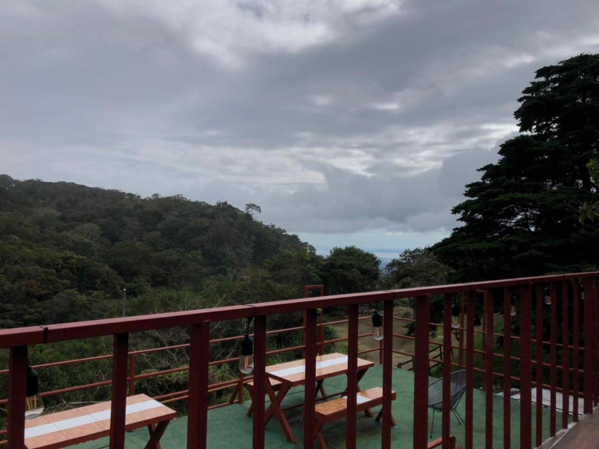 Monteverde Monkey Hostel Exterior photo